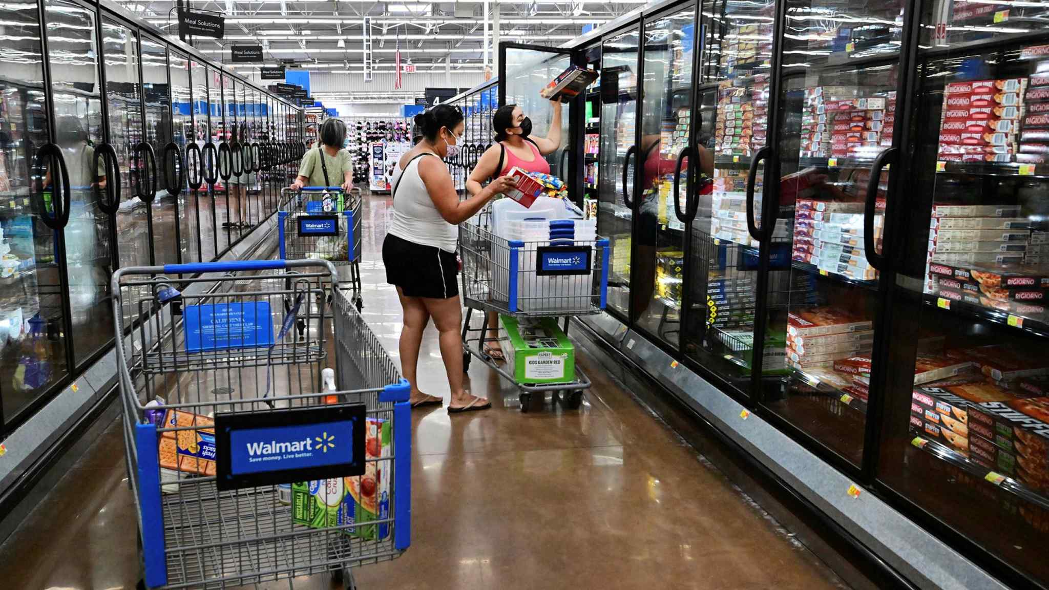 Live news updates: US consumer spending cools in May as inflation weighs on American households