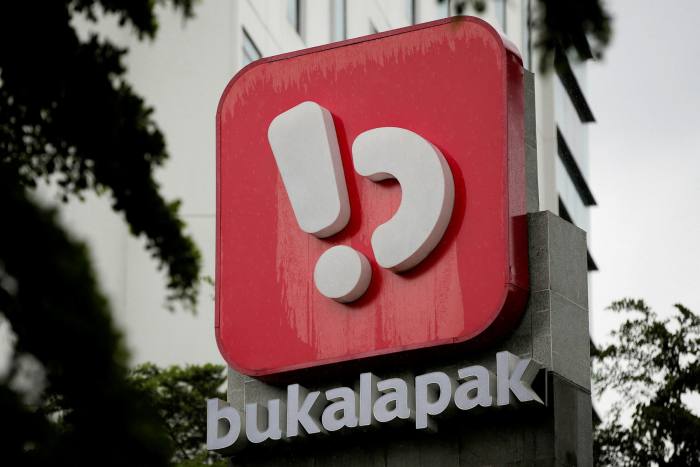 Bukalapak logo outside the headquarters