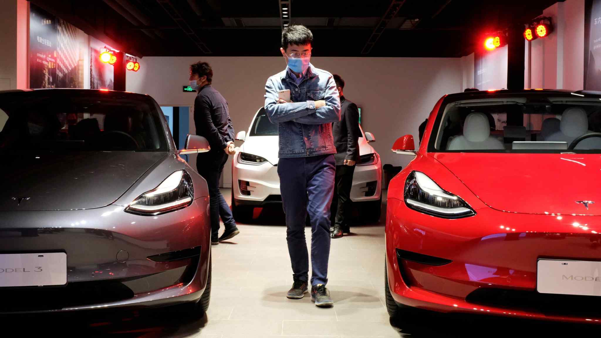 Tesla’s price war in China backfires as BYD sales surge