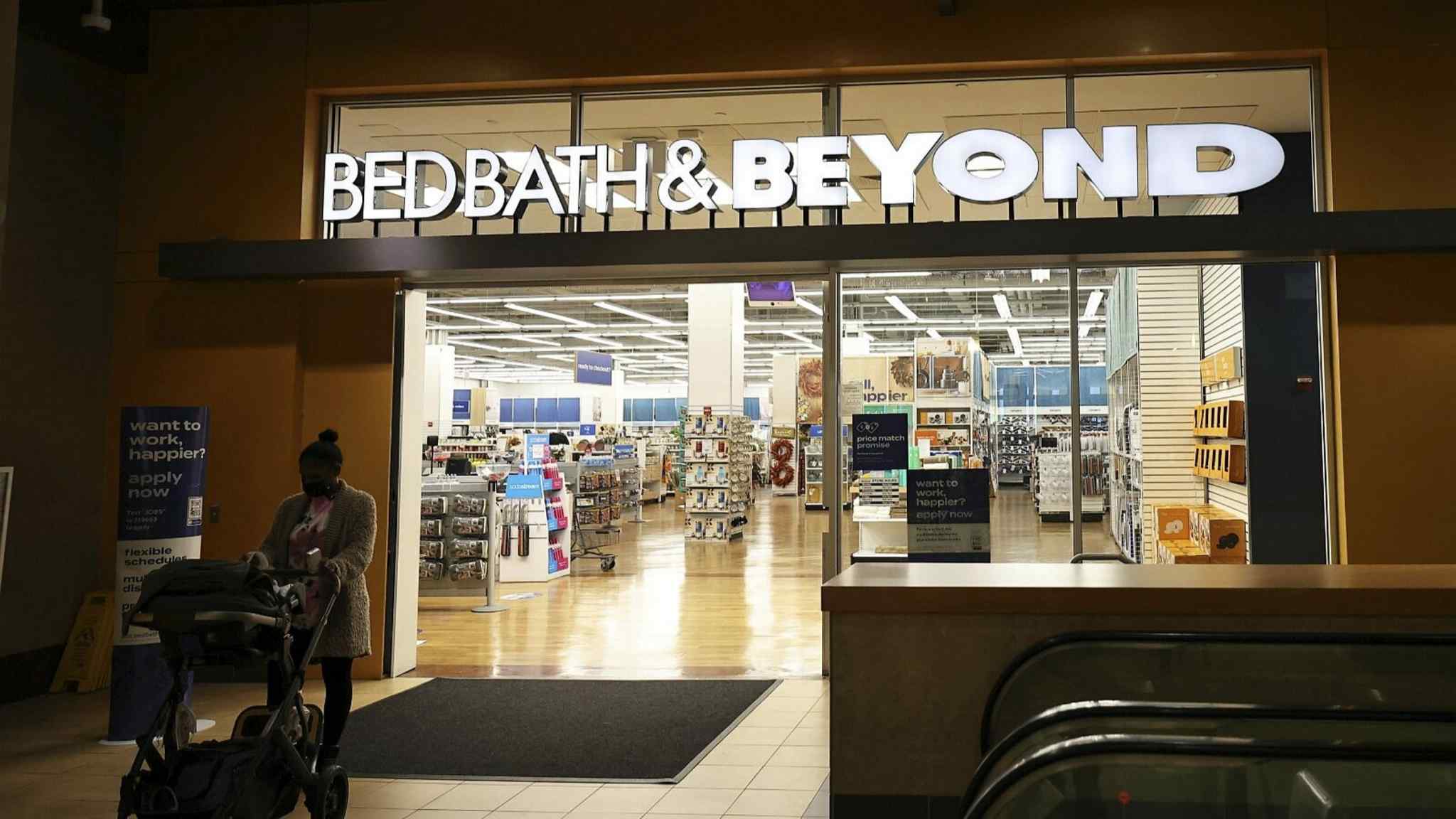 Bed Bath & Beyond shares plummet after Ryan Cohen confirms stake sale