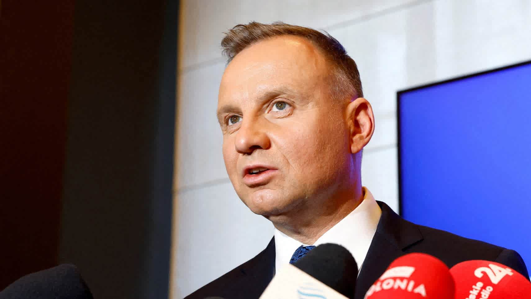 Polish president backtracks on law to probe pro-Russian politicians