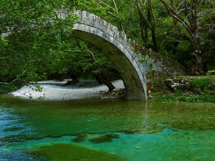 The arched Voidomatis bridge, near Kleidonia