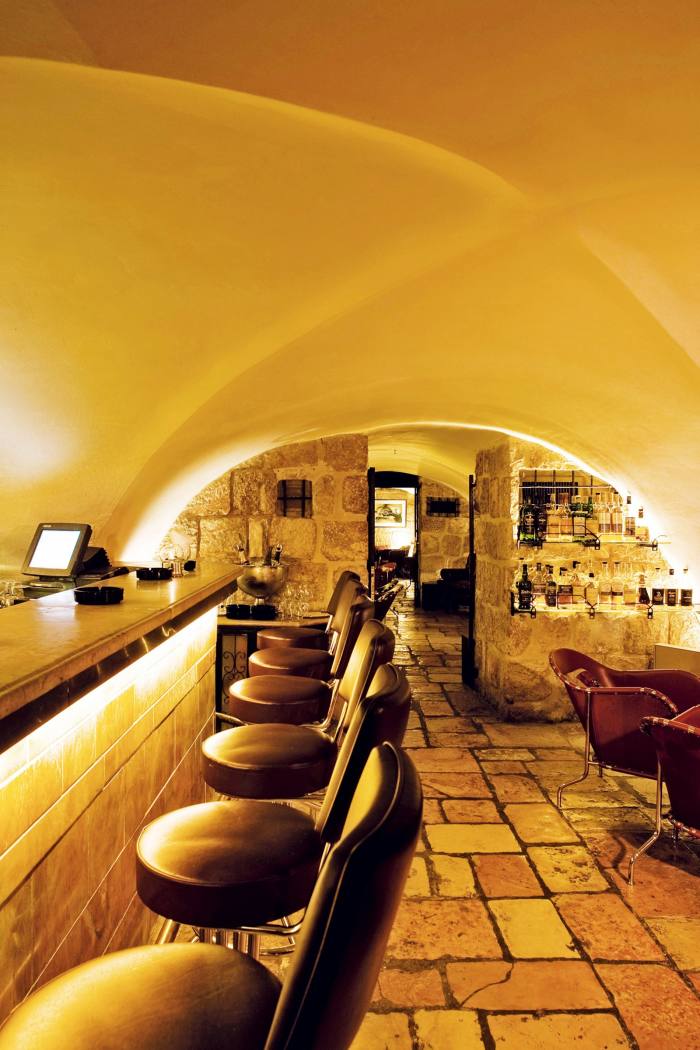 The Cellar Bar, American Colony Hotel, Jerusalem