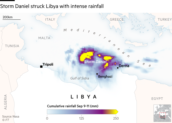 Kaart met de intense regenval van storm Daniel die kuststeden in Libië trof, waaronder Derna, waar gevreesd wordt dat meer dan 2000 mensen om het leven zijn gekomen