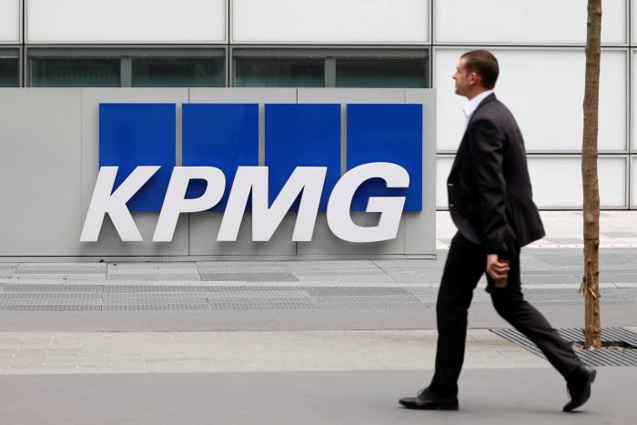 FRC issues complaint against KPMG over Carillion audit