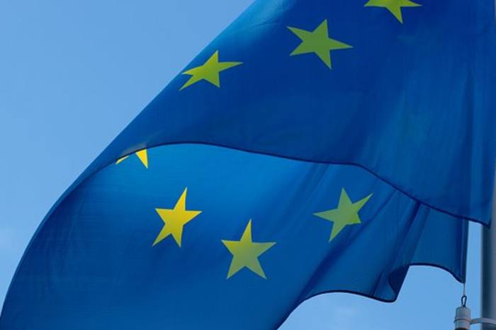 Protection advisers given more time to meet EU rules