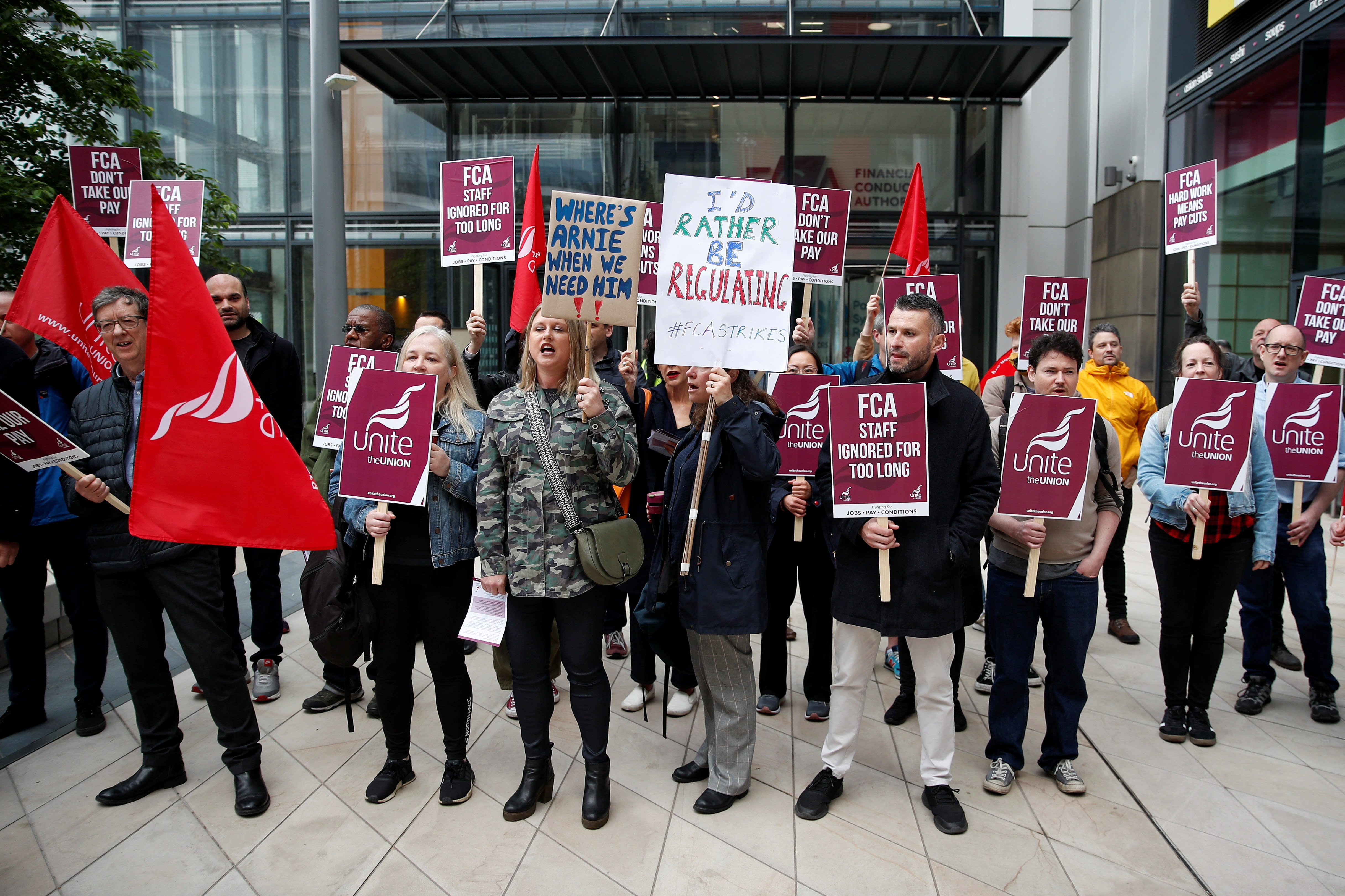 Unite launches campaign over FCA pay package
