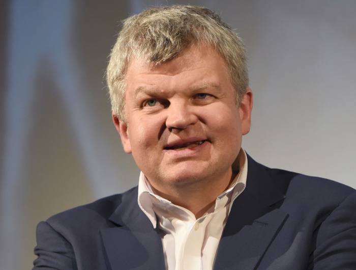 Adrian Chiles wins £1.7mn tax case against HMRC