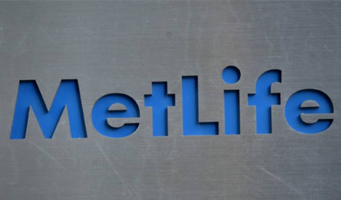 Drawdown investors lost £160m in market slide: Metlife