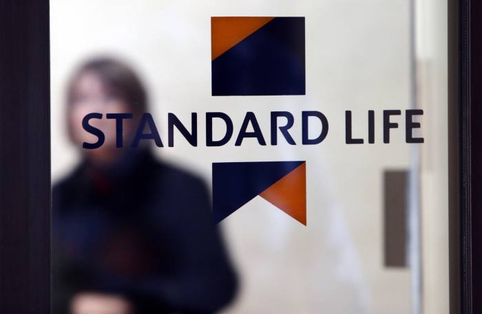 Scottish Widows hits back at Standard Life Aberdeen