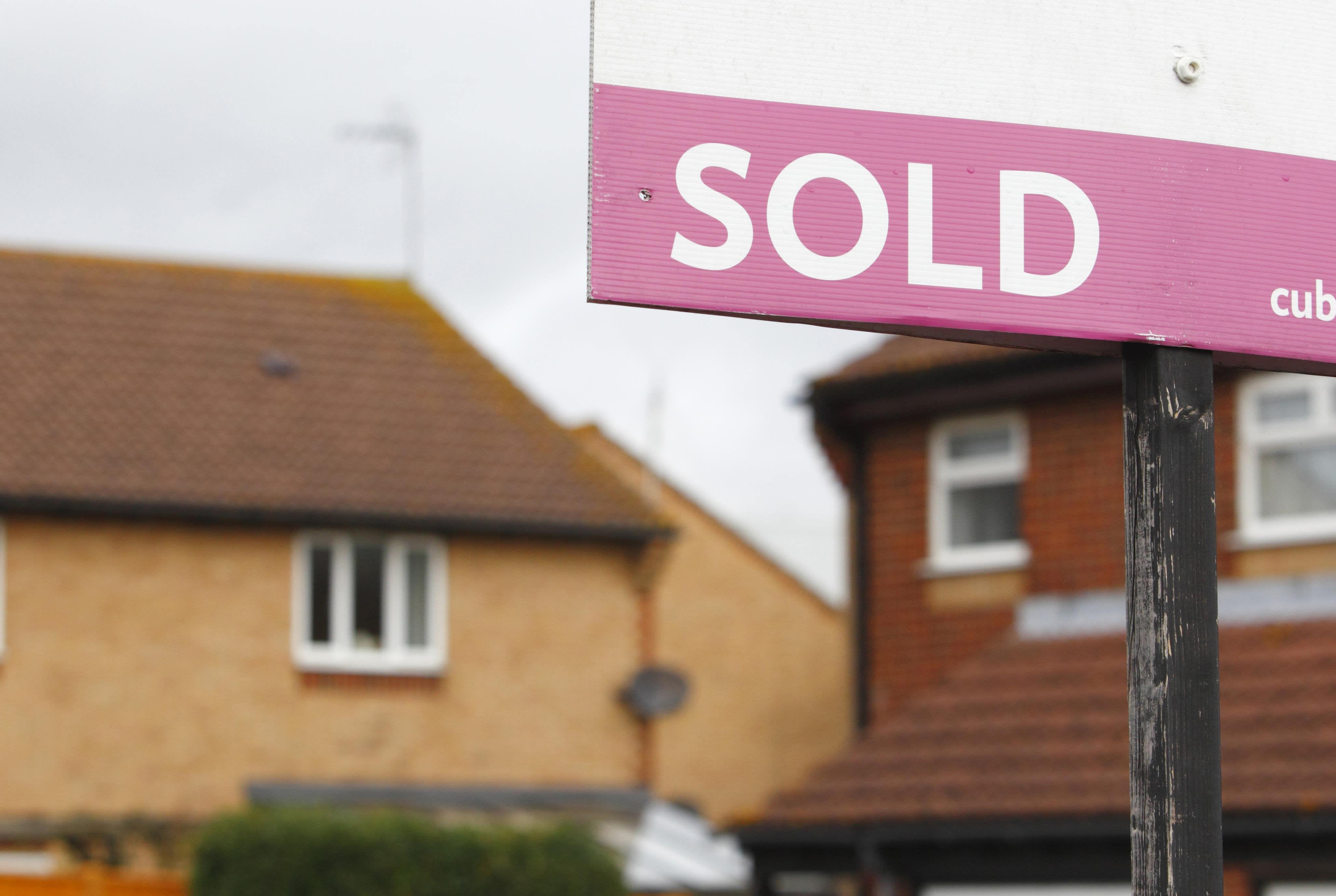 Property agent calls top of London housing market