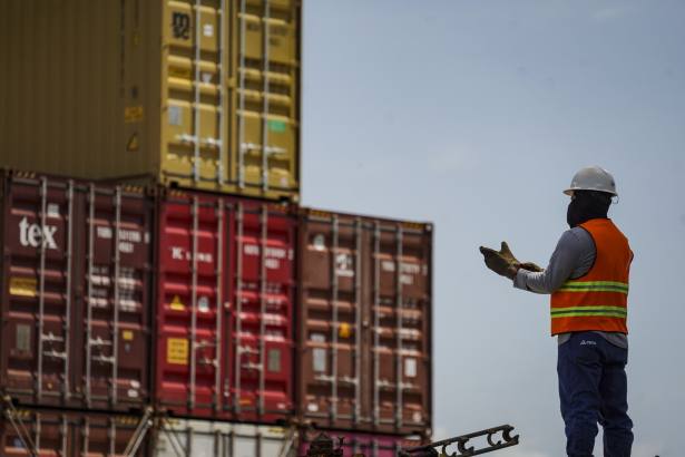 GDP shrinks in third quarter as recession fears rise