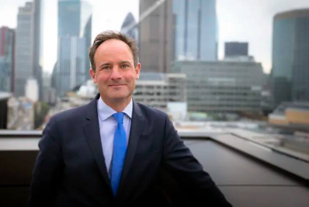 CEO of Schroders advice venture to leave after 8 months