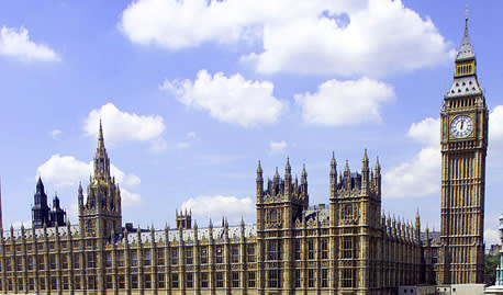 Baldwin MP helps FCA escape Commons no confidence vote
