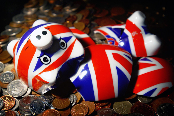 UK dividends lag behind as global payouts drop 11%