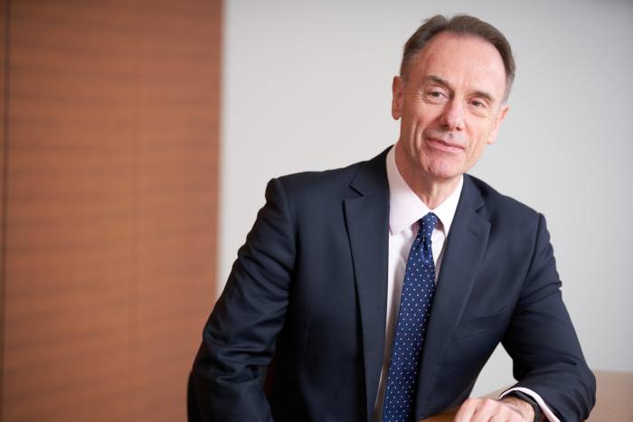 Charles Stanley hires former Aviva Investors chief 
