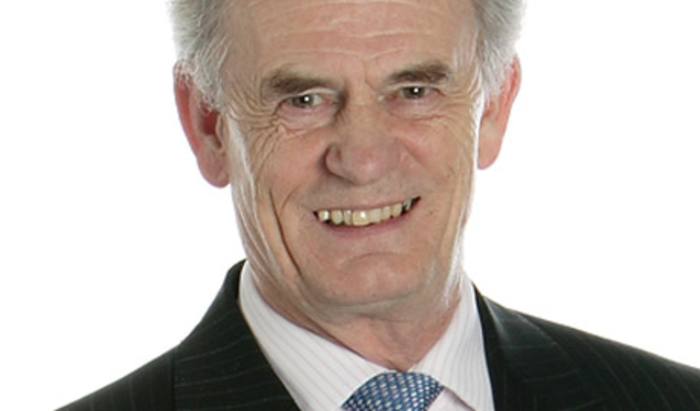 Ken Davy urges advisers to stick with remote meetings