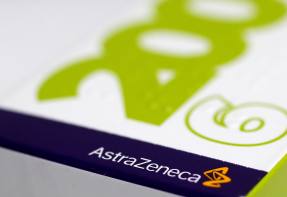 AstraZeneca's dividend hike divides opinion 