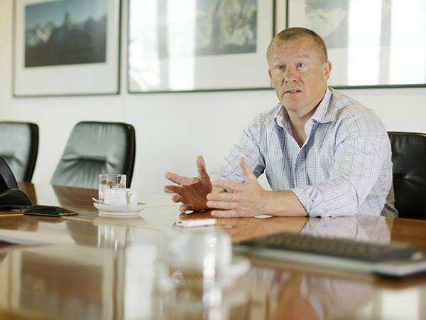 Neil Woodford gets FCA warning over 'defective' investment decisions