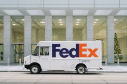 FedEx continues to ride the e-commerce wave