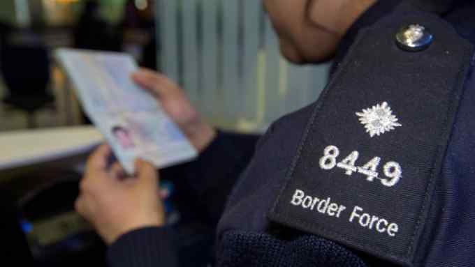File photo dated 04/06/14 of a Border Force officer checking passports, as the latest official figures on immigration to the UK are published on Thursday. PRESS ASSOCIATION Photo. Issue date: Thursday February 23, 2017. Data on net long-term international migration in the year ending September will be released by the Office for National Statistics (ONS). See PA story POLITICS Immigration. Photo credit should read: Steve Parsons/PA Wire