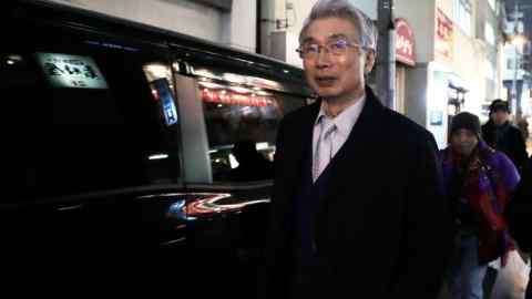Junichiro Hironaka, a lawyer representing former Nissan Motor Co. Chairman Carlos Ghosn, leaves after a press briefing on Wednesday, Feb. 20, 2019. Ghosn overhauled his legal team last week. He replaced a group led by former local prosecutor Motonari Otsuru with one overseen by Hironaka, who is known for aggressive tactics defending high-profile clients such as a former senior bureaucrat accused of corruption. Photographer: Kiyoshi Ota/Bloomberg