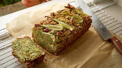 FT_Weekend_Magazine_Honey_&_Co_Fennel_Cake_Patricia_Niven