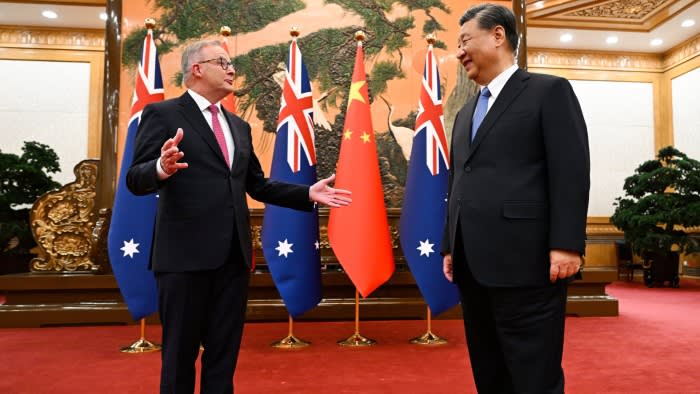 Политическите уроци от неподчинението на Австралия към Китай