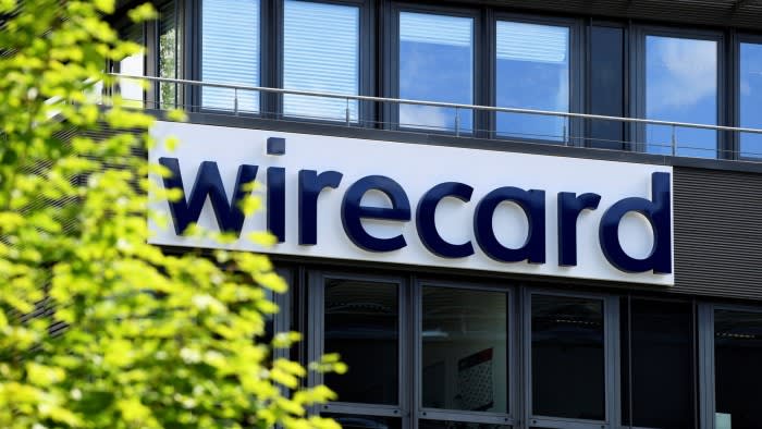 Одитите на Wirecard на EY са помрачени от „повтарящи се тежки“ нарушения на задълженията, казва пазачът