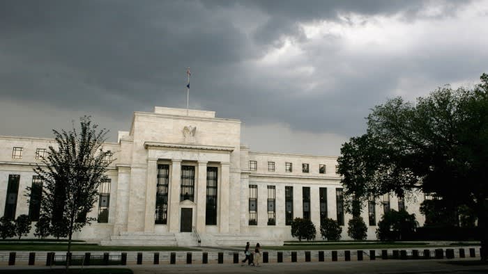 Служителите на Федералния резерв останаха много внимателни“ към инфлационните рискове