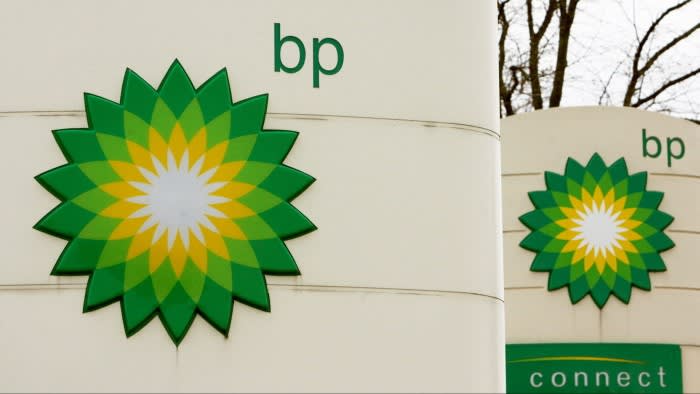 Две високопоставени жени напускат BP при първото голямо разтърсване след напускането на Бърнард Лууни