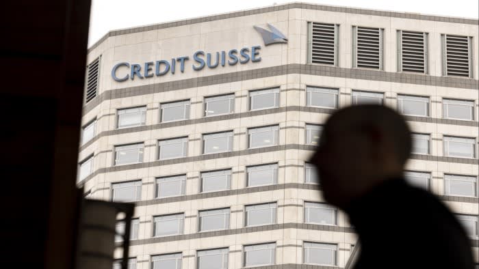 UBS удари с $400 млн. разходи за имоти, свързани с Credit Suisse