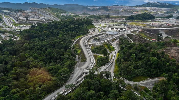 Протестиращи срещу критични минерали: медното фиаско в Панама показва рискове за зеления преход