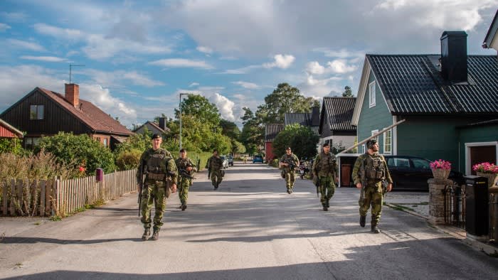 Швеция е отворена за укрепване на отбраната на най важния остров