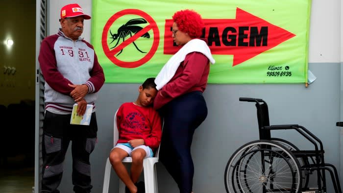 Бразилия се бори да пусне нови ваксини срещу треска от