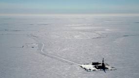 White House approves Alaska oil project in face of climate criticism image