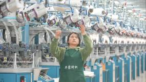 Clothing companies look to reduce China manufacturing exposure image