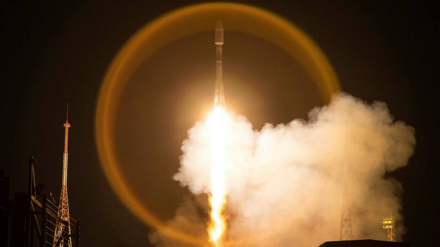 France’s Eutelsat nears deal to buy UK satellite company OneWeb