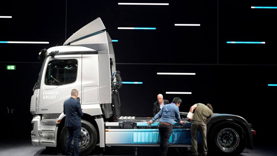 Daimler Truck warns supply chain ‘broken’ despite easing chip shortage