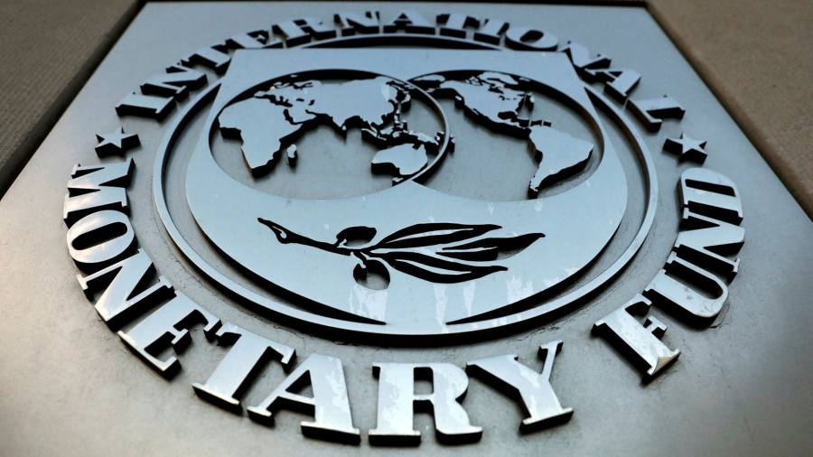 Canadá, EE. UU. y el Reino Unido están tratando de despojar al representante ruso del título en la junta del FMI