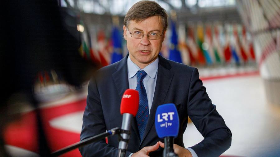 „Ostateczne” porozumienie UE z Polską w sprawie rządowego planu naprawczego o wartości 36 miliardów dolarów