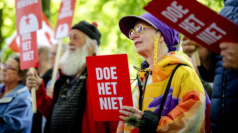Nederlandse senatoren keuren herziening pensioenen goed