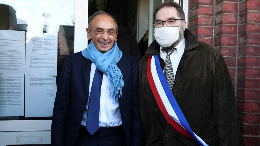 Photo of Pourquoi les maires de France se font soudainement de nouveaux amis
