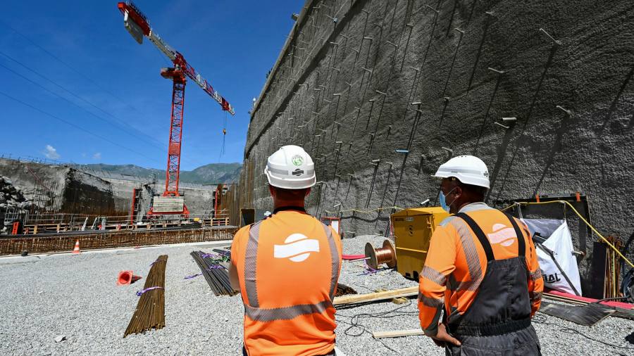La escasez de mano de obra en el sur de Europa amenaza el boom de la construcción post-Covid