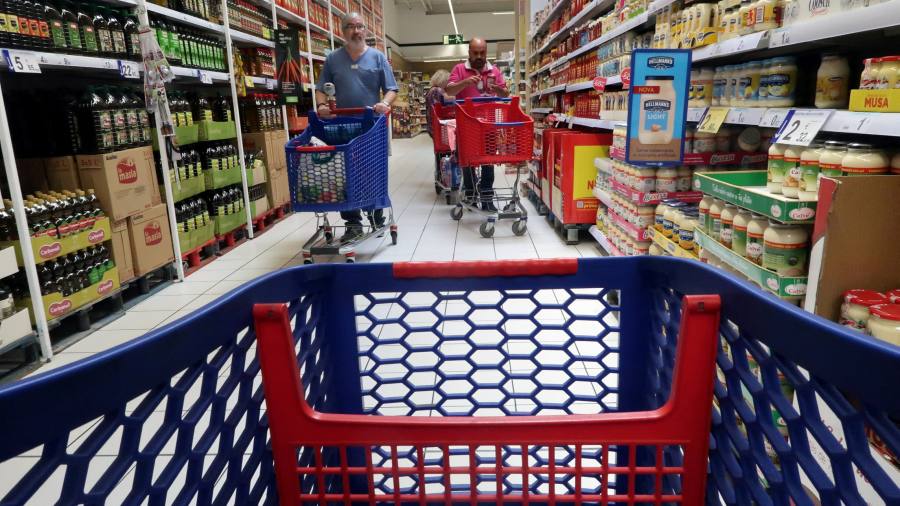 Les supermarchés sous pression sur les prix par la vice-présidente espagnole Yolanda Díaz