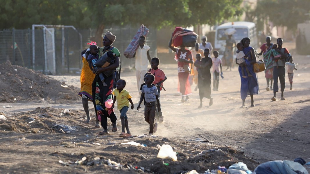 Sudan crisis threatens to bring fresh turmoil to neighbouring Chad | Financial Times