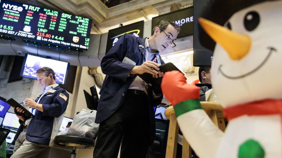 Falling bonds and stocks damp investors’ hopes of Christmas rally