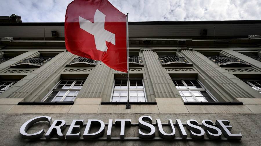 Credit Suisse znajduje „istotne słabości” w swoich kontrolach sprawozdawczości finansowej