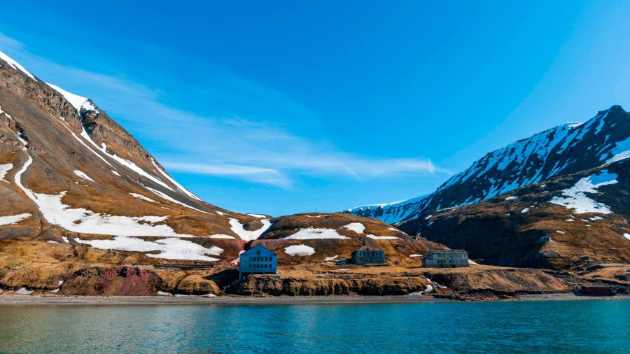 L’affaire du chalutier met à l’épreuve le contrôle norvégien sur les ressources de l’archipel arctique