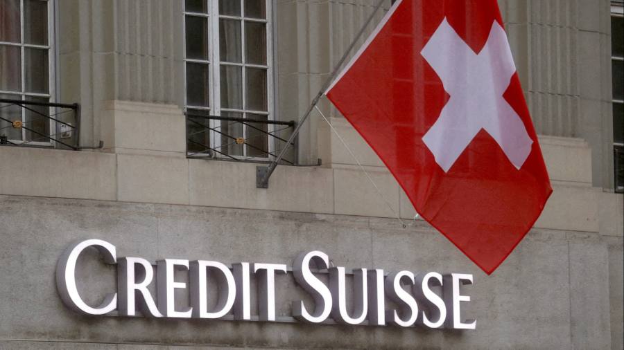 انزلاق سهم Credit Suisse في شرارات الانهيار في أسهم البنوك الأوروبية